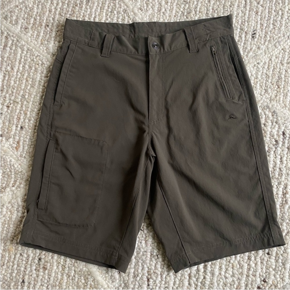 Macpac Men's Weekender Shorts in tarmac size small